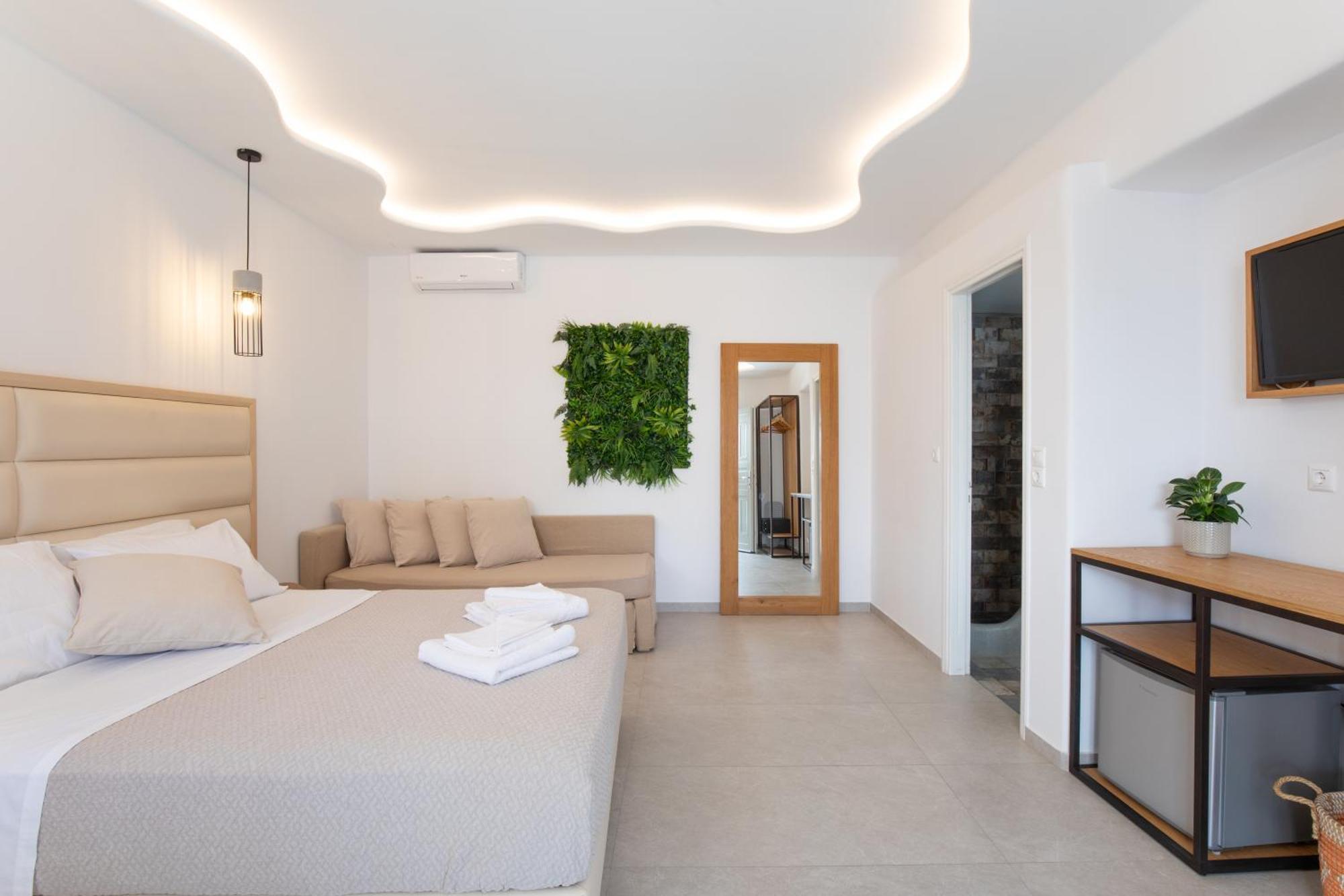 Agia Anna Beachfront Boutique Hotel 3*