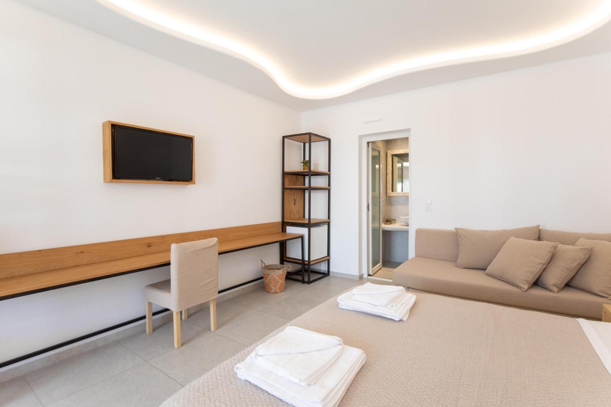 Agia Anna Beachfront Boutique Hotel