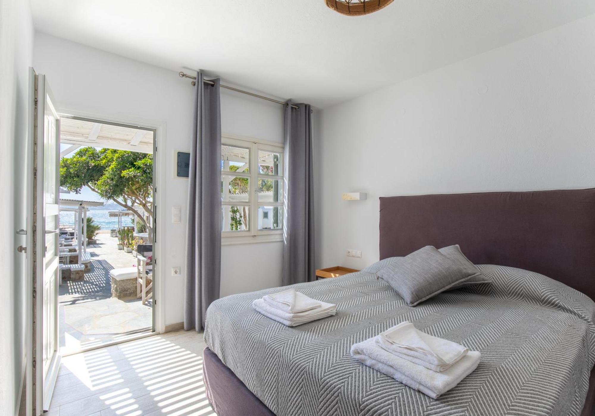 Agia Anna Beachfront Boutique 3* Paraga (Mykonos)