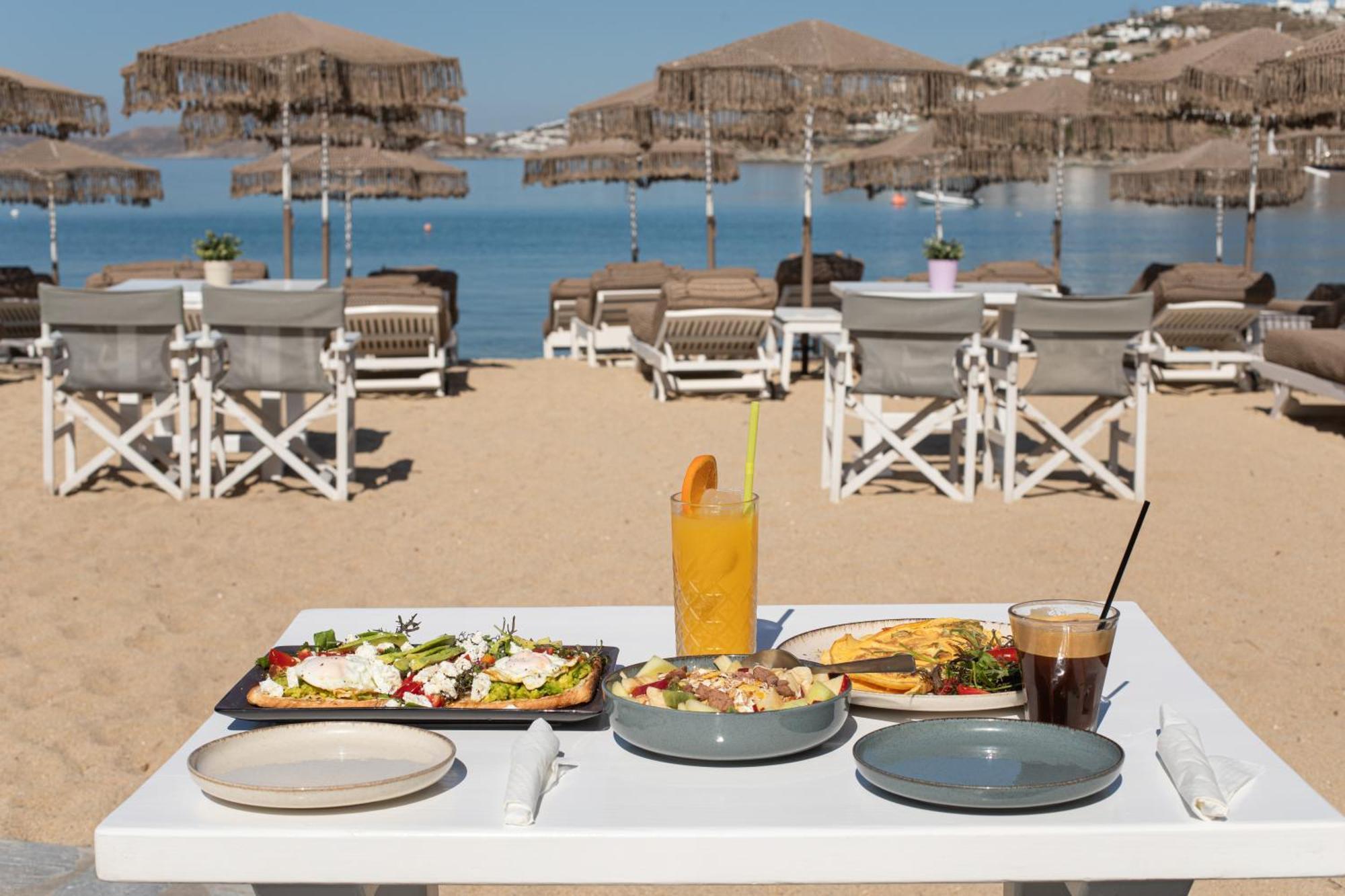 Agia Anna Beachfront Boutique Hotel 3*